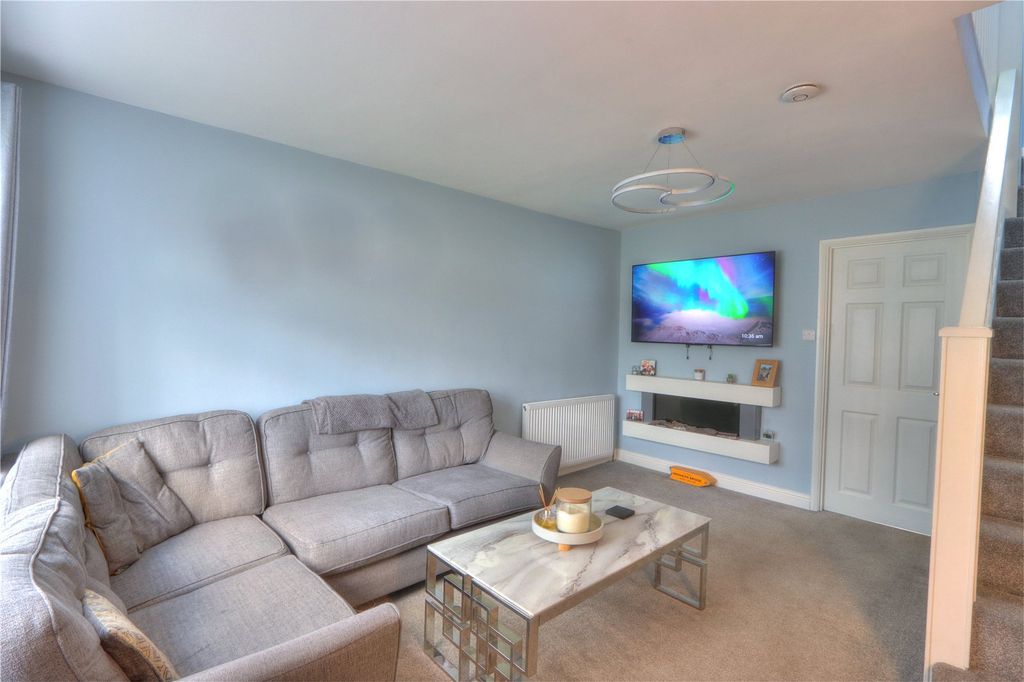 Property photo 2 of 10 Picture No. 14