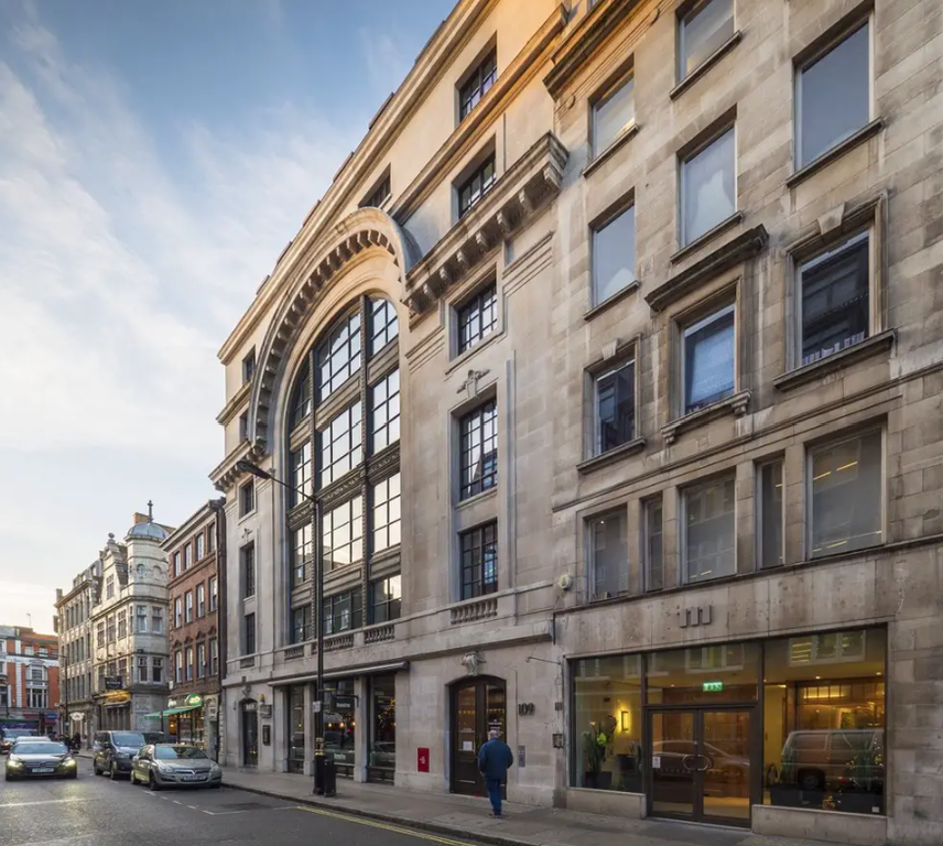 Property photo 2 of 8