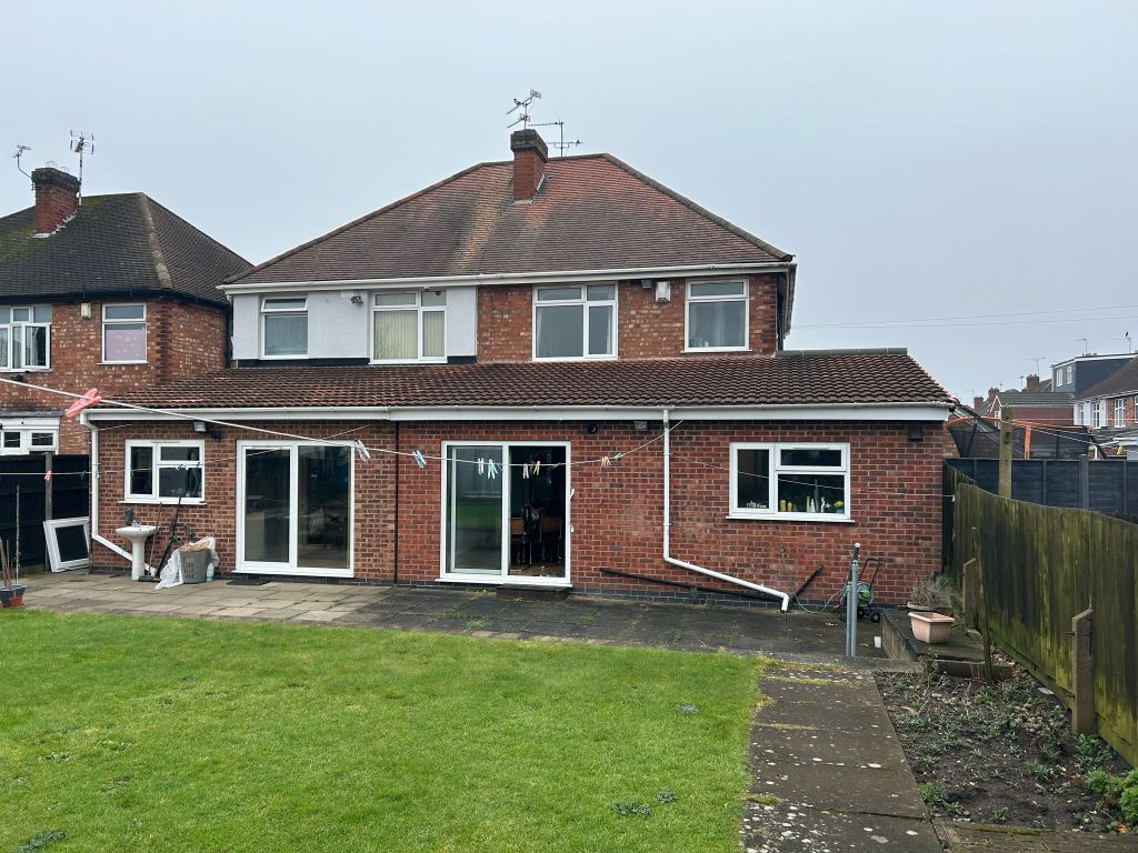 Property photo 2 of 3
