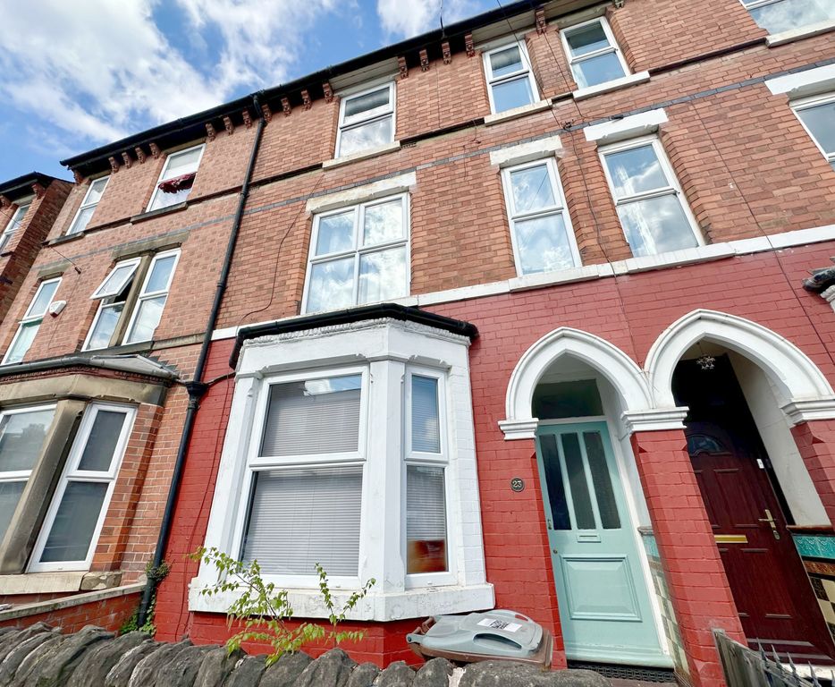 Property photo 1 of 5