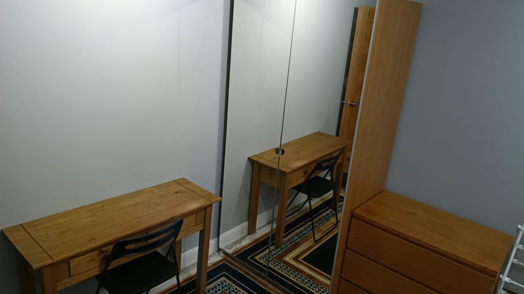 Property photo 3 of 9