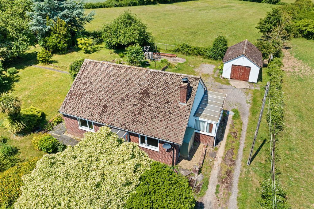 Property photo 3 of 17