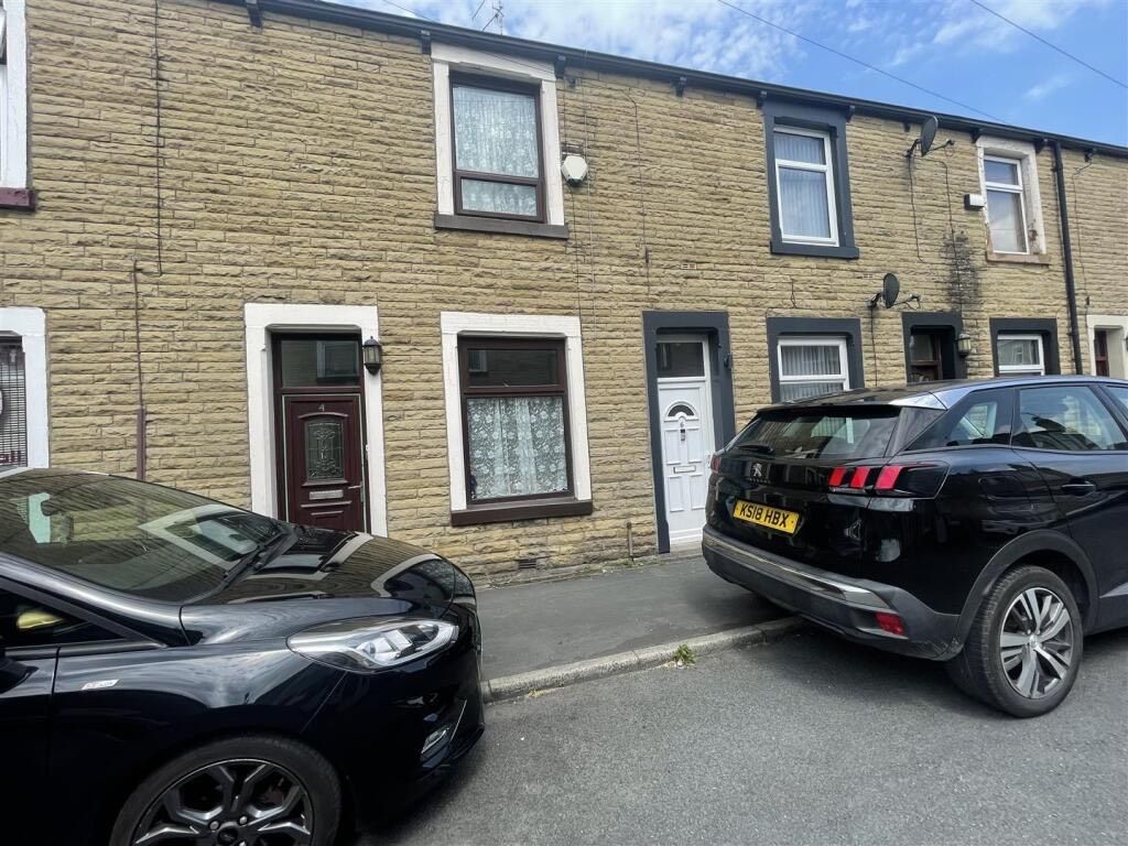 Property photo 2 of 4