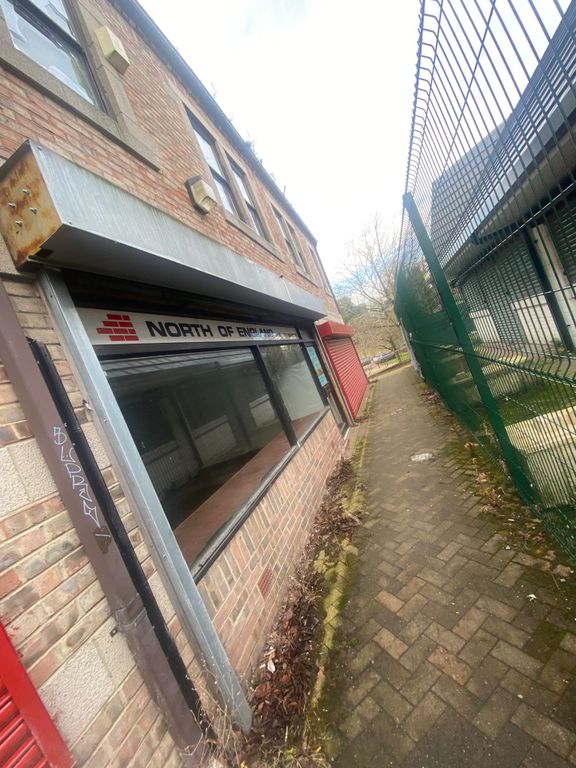 Property photo 2 of 11