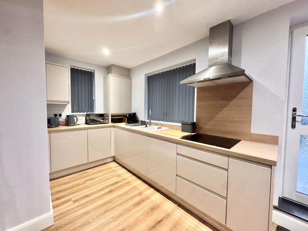 Property photo 1 of 10 Picture No. 13