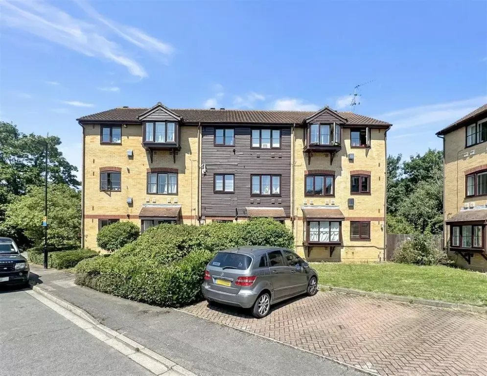 Property photo 1 of 1