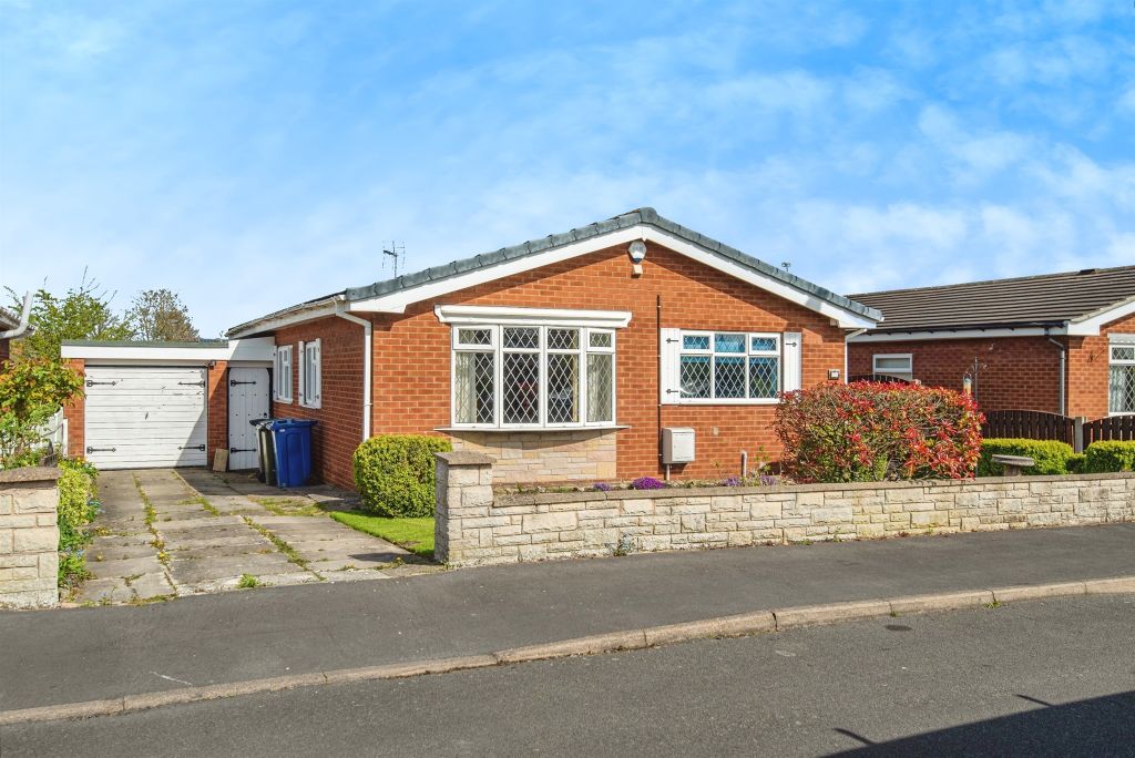 Property photo 1 of 17