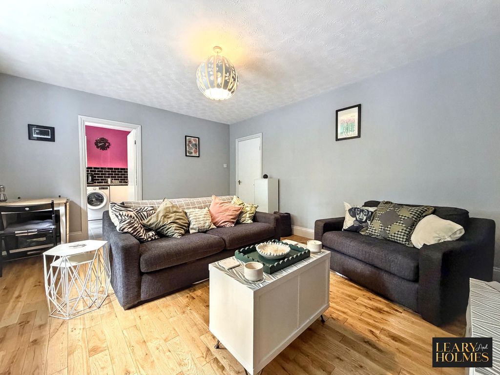 Property photo 2 of 13