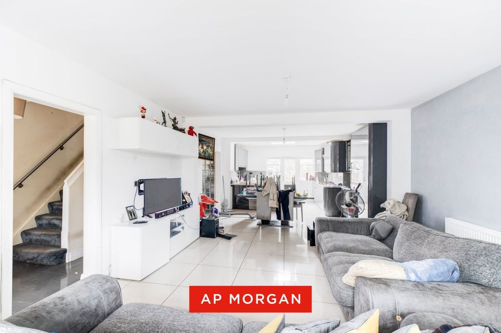 Property photo 2 of 14 Picture No. 02