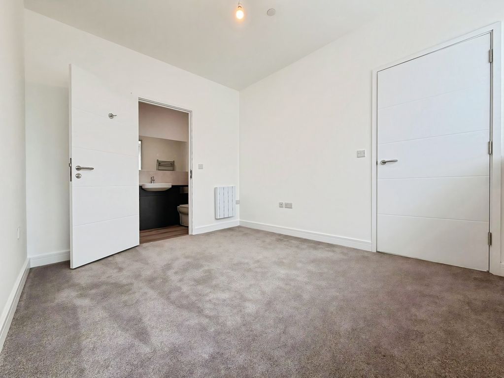 Additional image 9 of 2 bed flat to rent223 Guild House, Oundle Road, Peterborough PE2