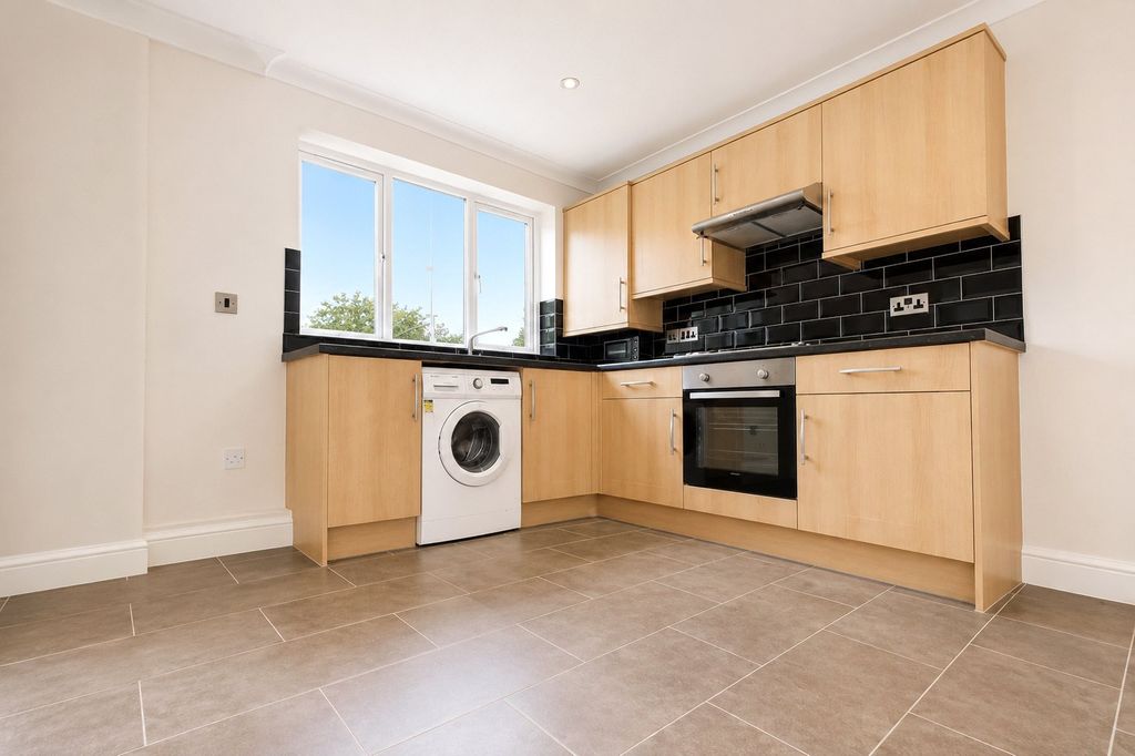 Property photo 2 of 6 Picture No. 01
