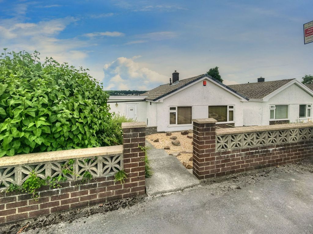 Property photo 1 of 27