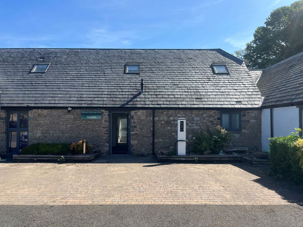 Property photo 1 of 12 Exterior