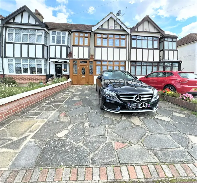 Property photo 1 of 5
