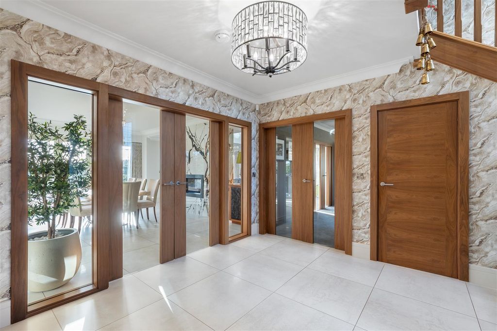 Property photo 3 of 63 Dsc_4752-Hdr.Jpg