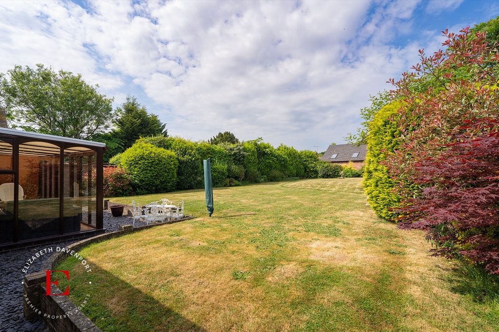 Property photo 3 of 22