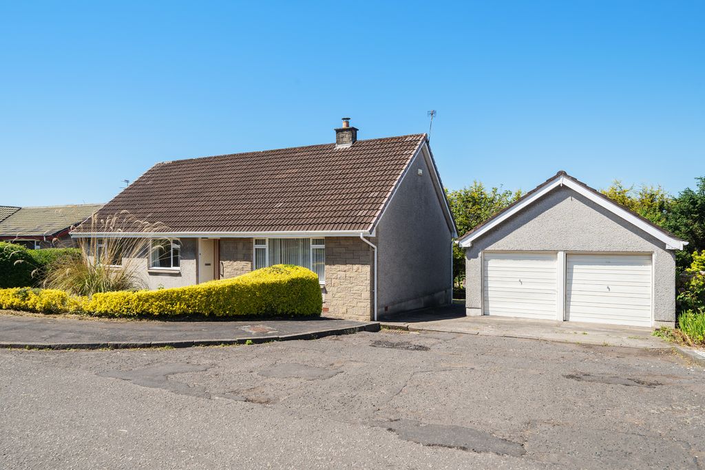 Property photo 1 of 21