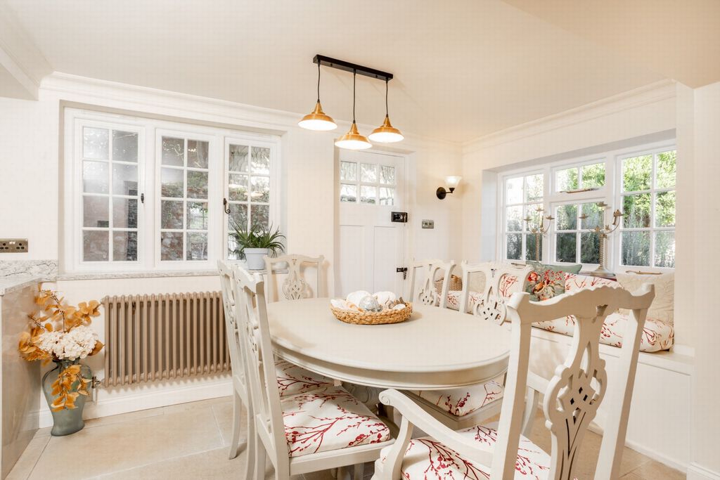 Property photo 2 of 24 Dining Area