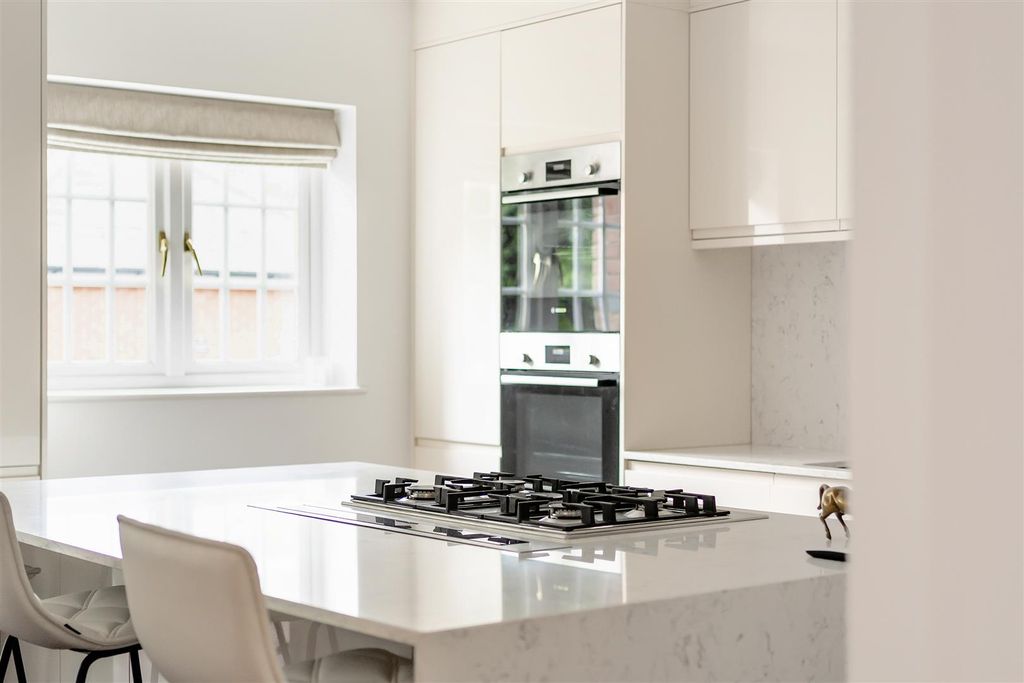 Property photo 3 of 25 St Monicas Road, Tudor Lodge, 13 (1).Jpg