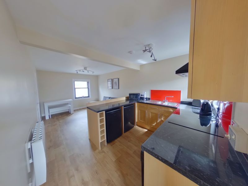 Property photo 2 of 5 Photo 5