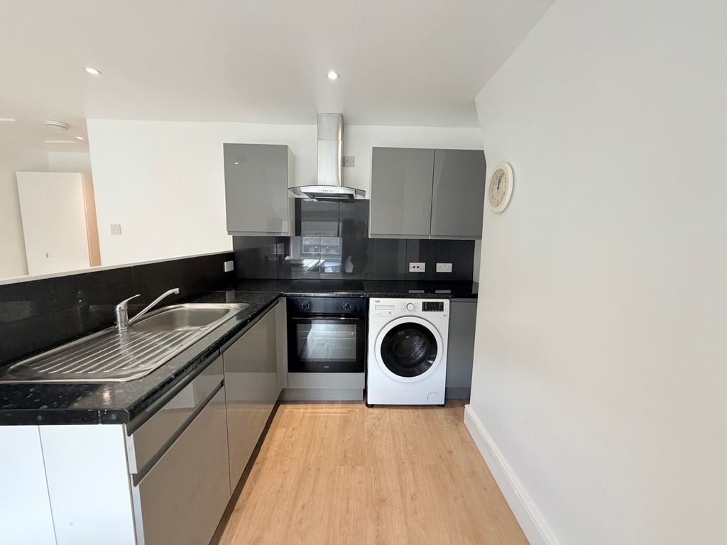 Property photo 2 of 13 Kitchen