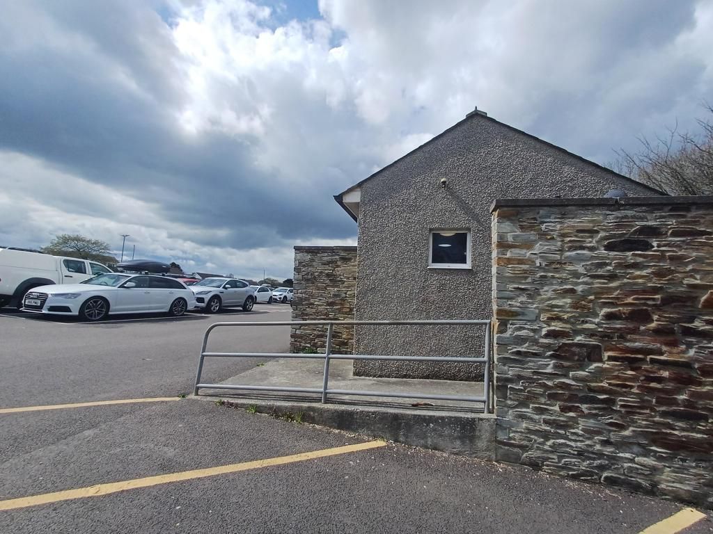 Property photo 3 of 7 Photo 4