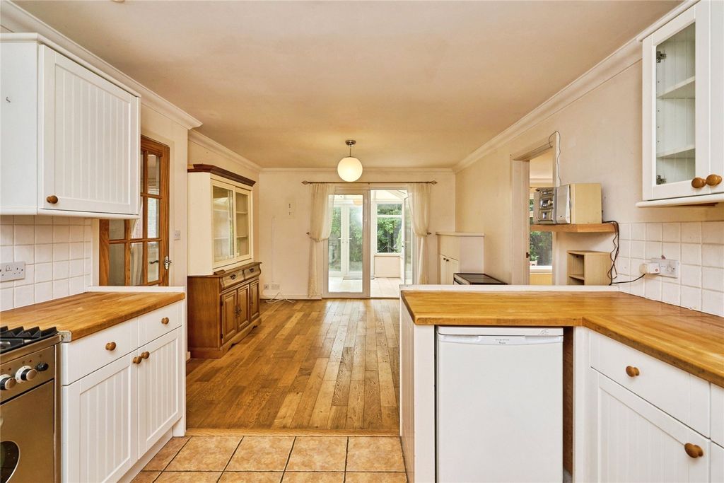 Property photo 3 of 19 Picture No. 45