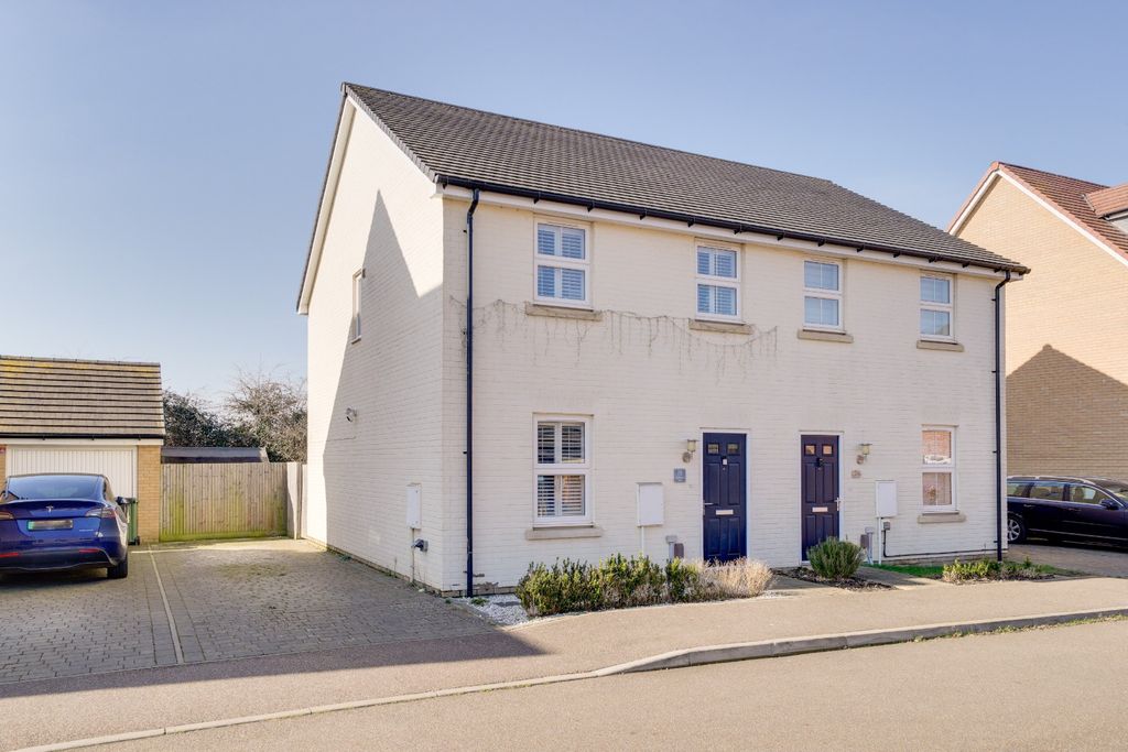 Property photo 1 of 14 4016062