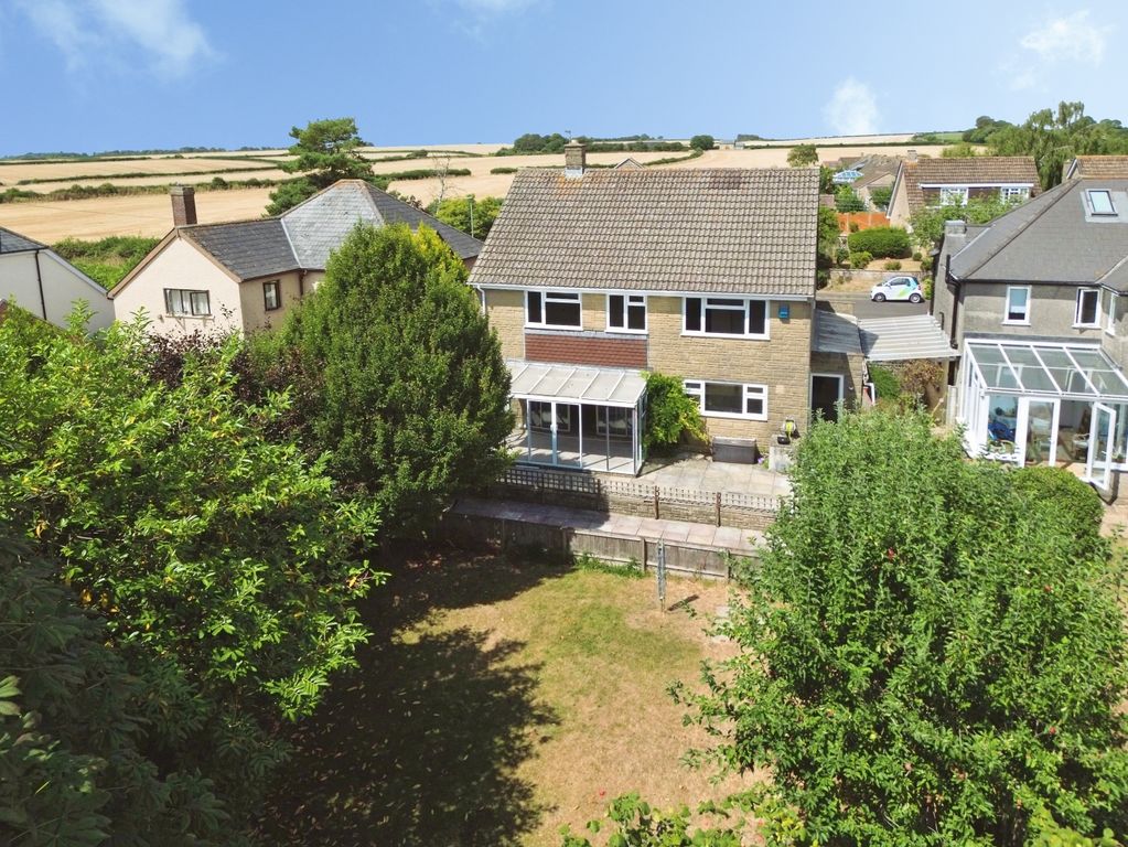 Property photo 2 of 34 652442A2-2
