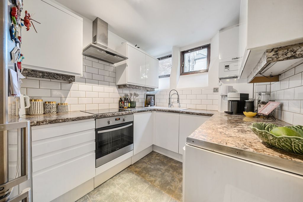 Property photo 3 of 13 Kitchen