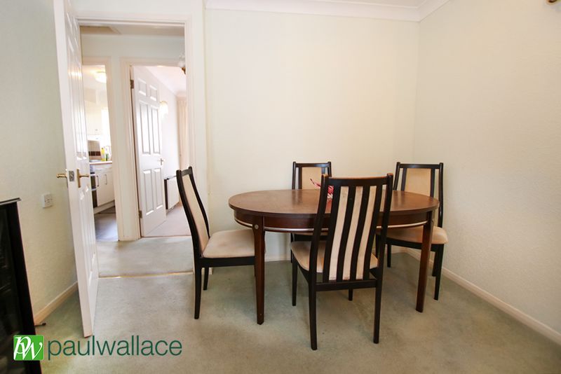 Property photo 3 of 9 Dining Area