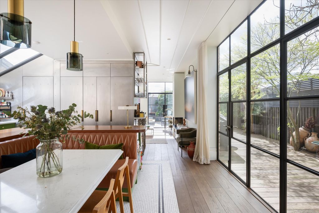 Property photo 1 of 27 Image