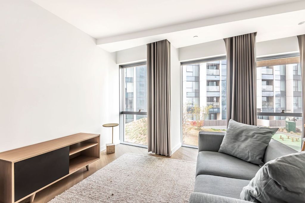 Property photo 3 of 15 Reception.Jpg