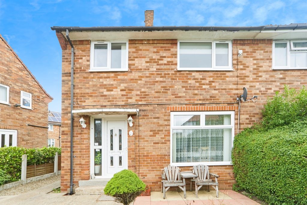 Property photo 1 of 17