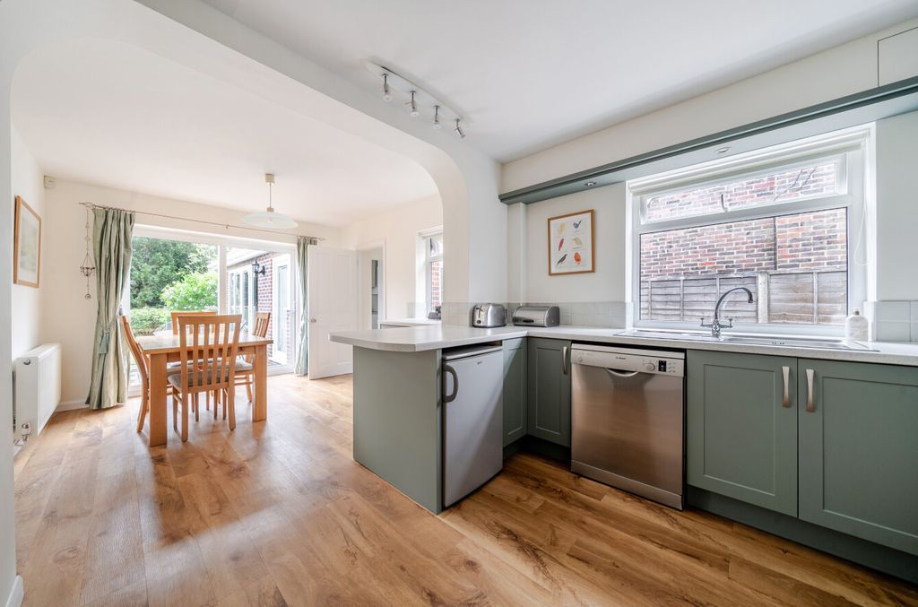 Property photo 2 of 29 1516008-23-6A9A9B...