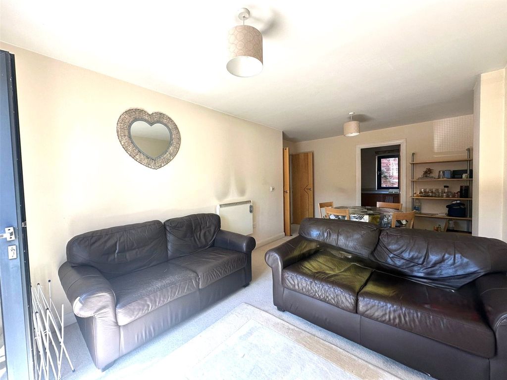 Property photo 2 of 7 Picture No. 03
