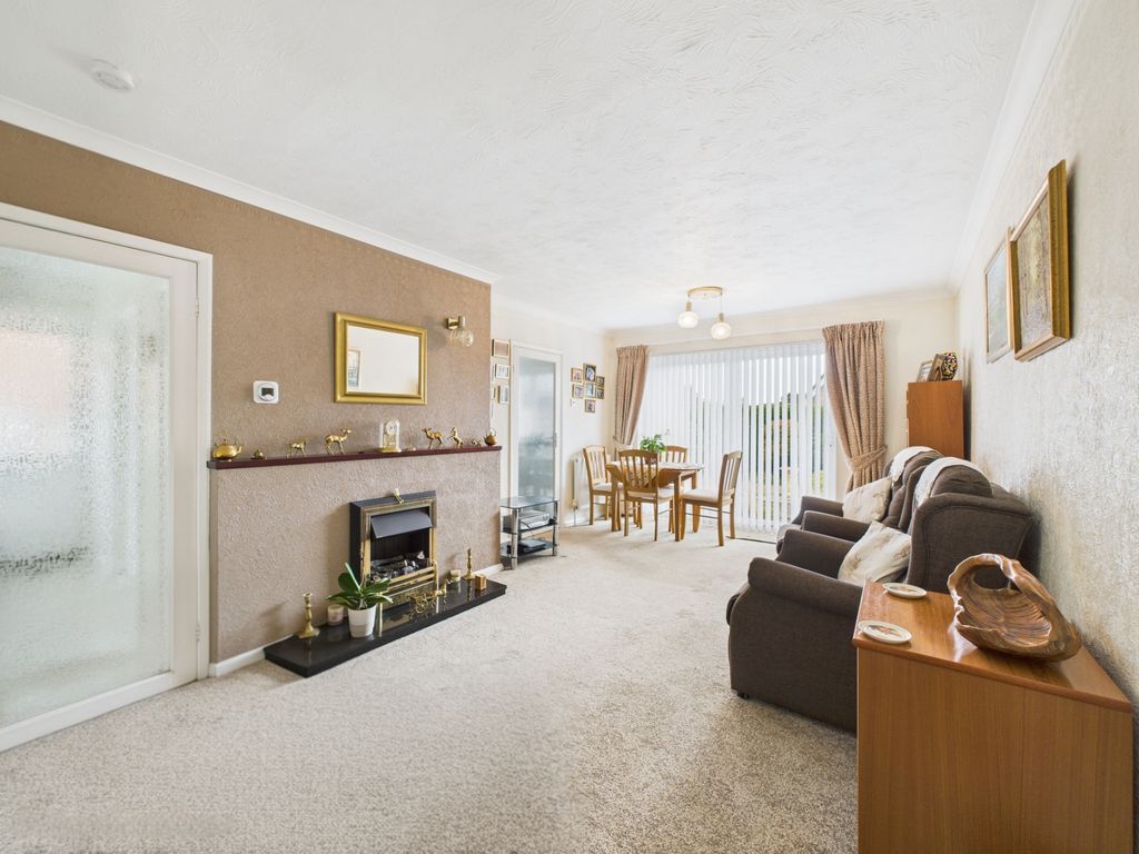 Property photo 3 of 14 Photo 12