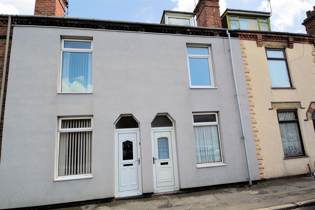 Property photo 1 of 11 Front