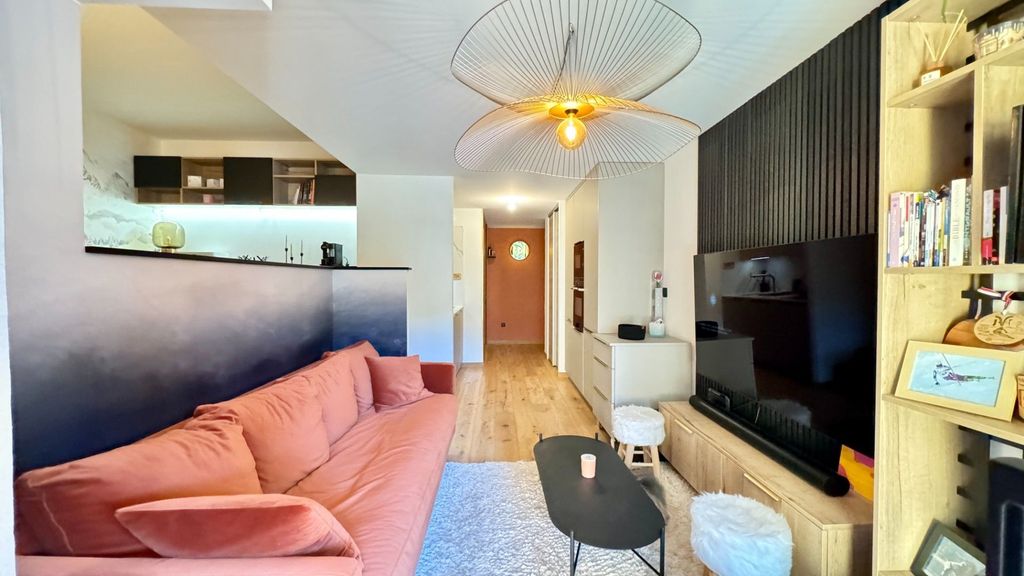 Property photo 1 of 11 Courchevel Apartment