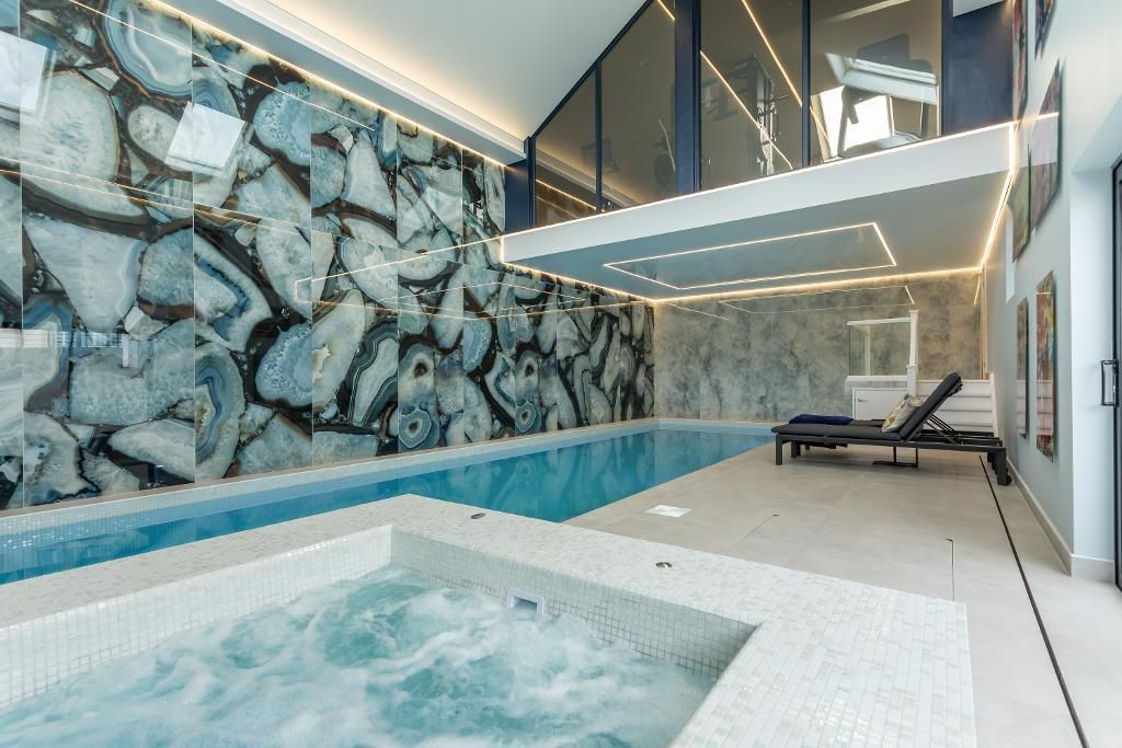 Property photo 2 of 30 Photo 2