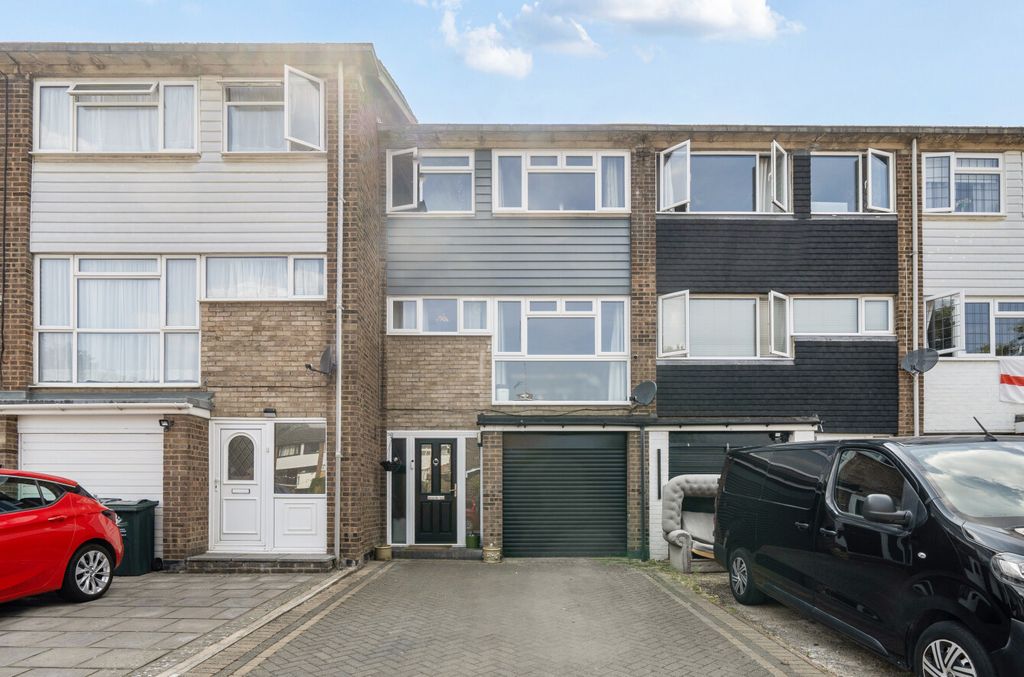 Property photo 1 of 23 1485876-1-6A4Fced...
