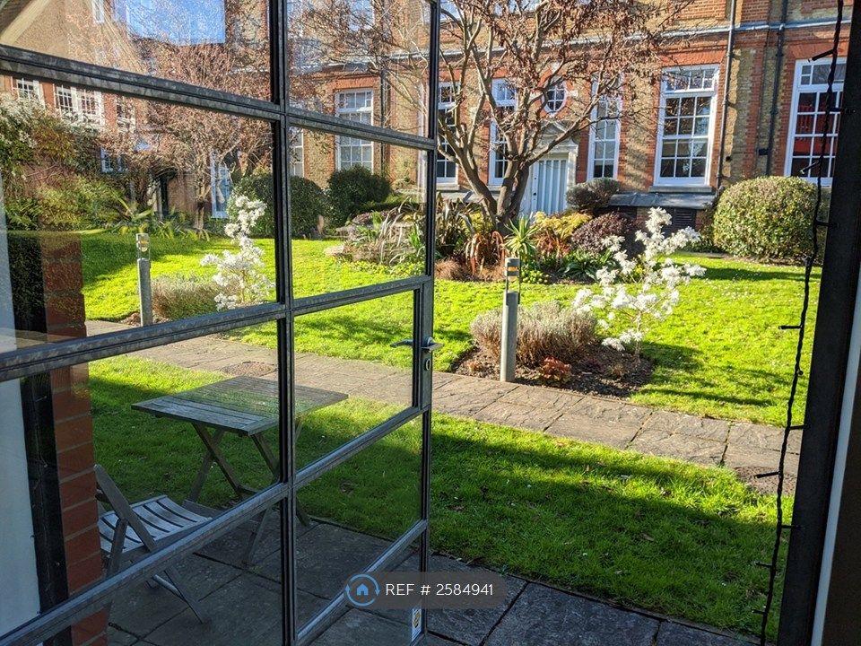 Property photo 3 of 15 Kitchen Door Opens On To The Gardens