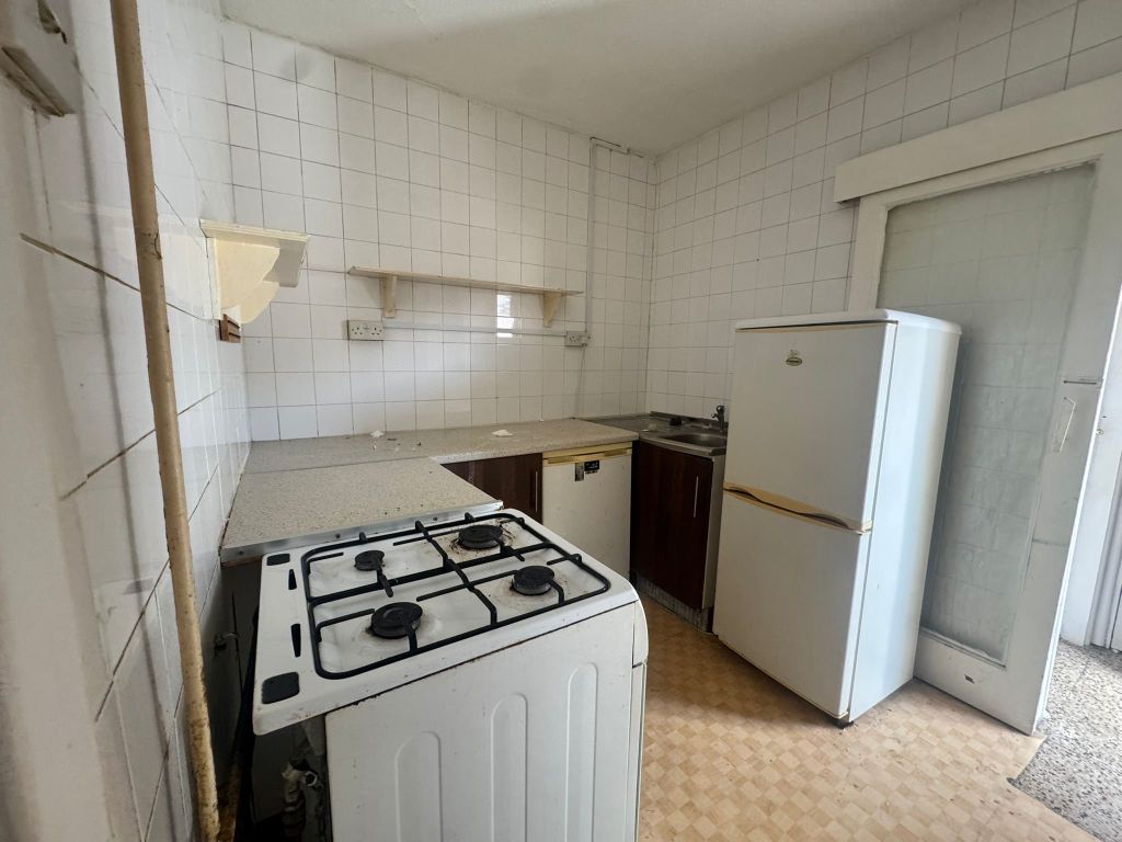 Property photo 3 of 5