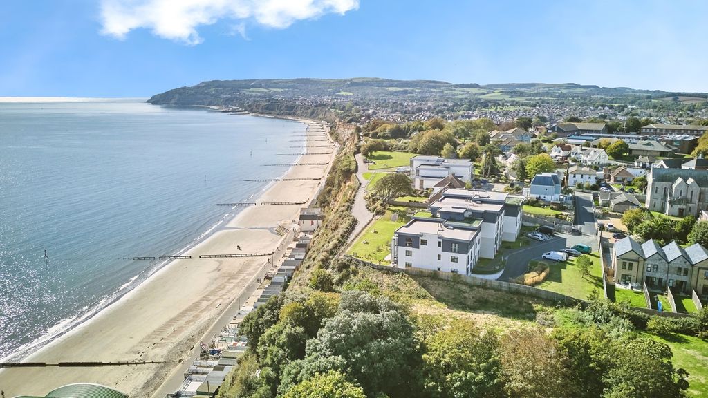 Property photo 1 of 22 Photo