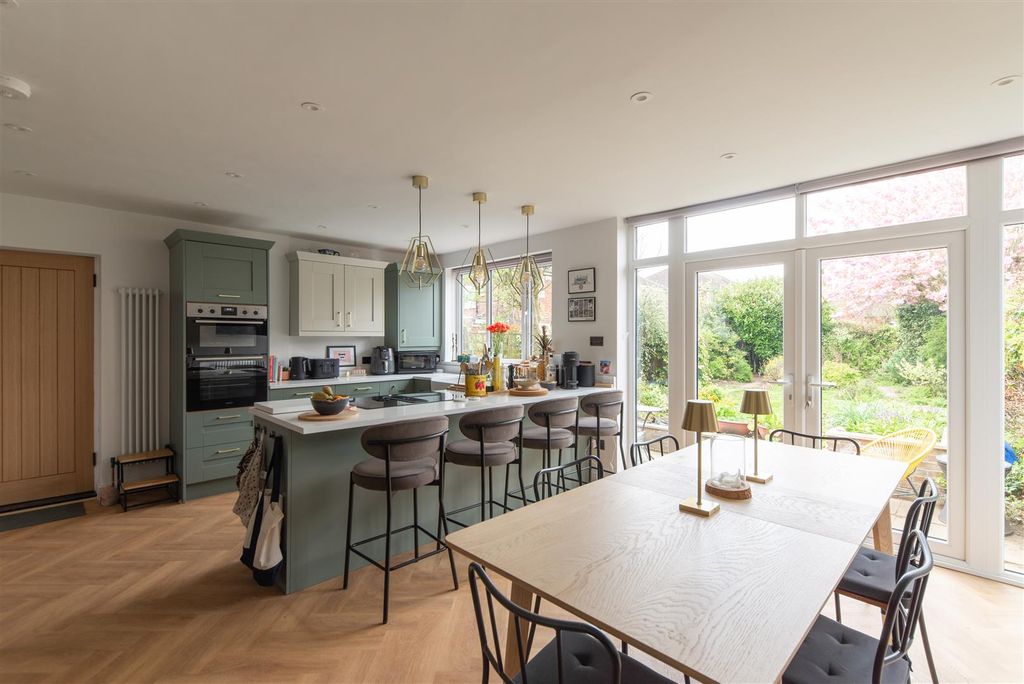 Property photo 3 of 32 Edit-4797.Jpg