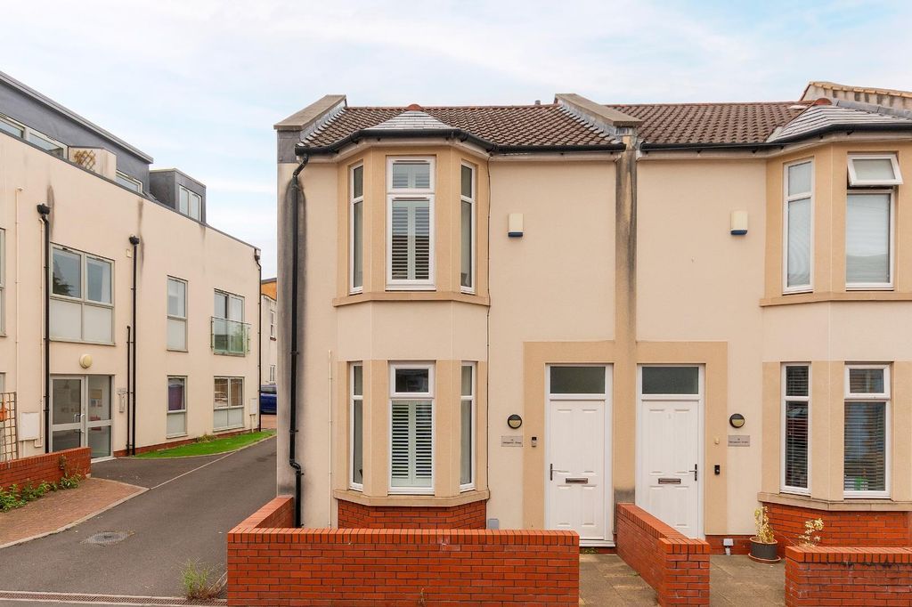 Property photo 2 of 46 1Hasbr - External C.Jpg