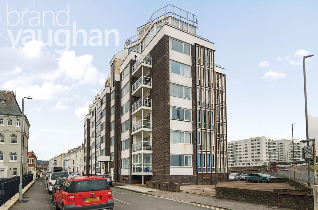 Property photo 1 of 10 External