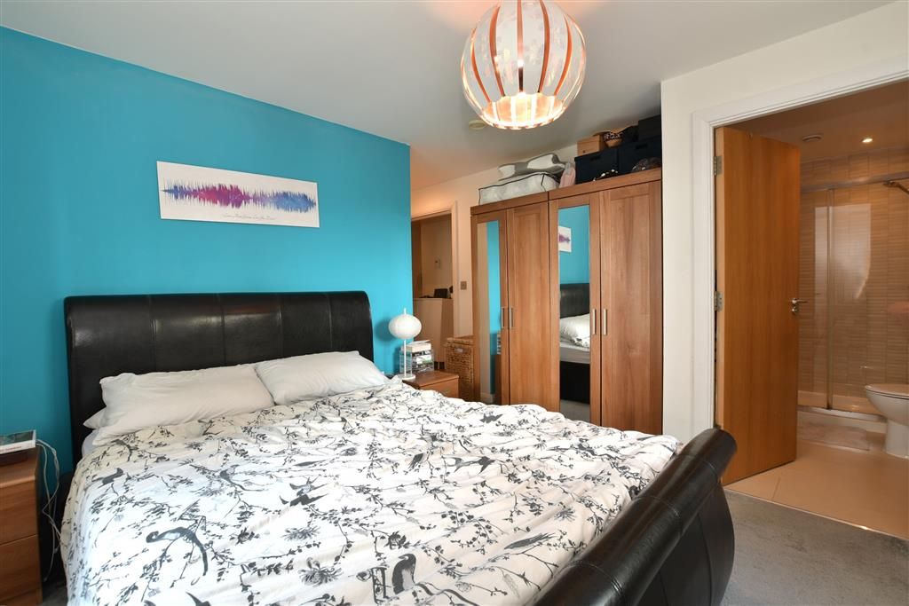 Property photo 2 of 12 Bedroom 1