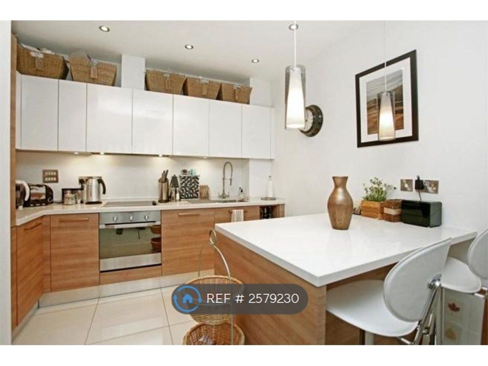 Property photo 1 of 14 Kitchen
