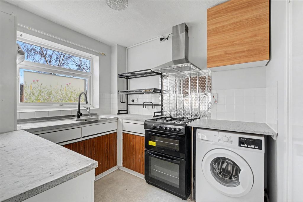 Property photo 3 of 26 Kitchen_5.Jpeg